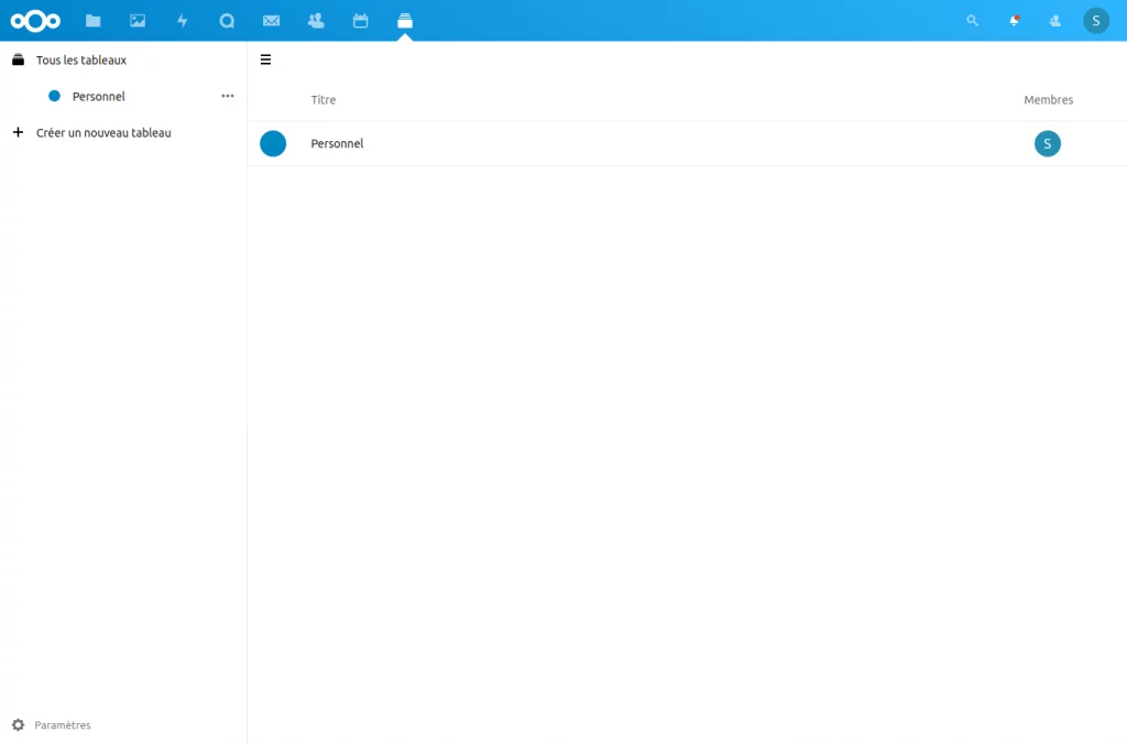 Vue des tableaux de l'application Deck